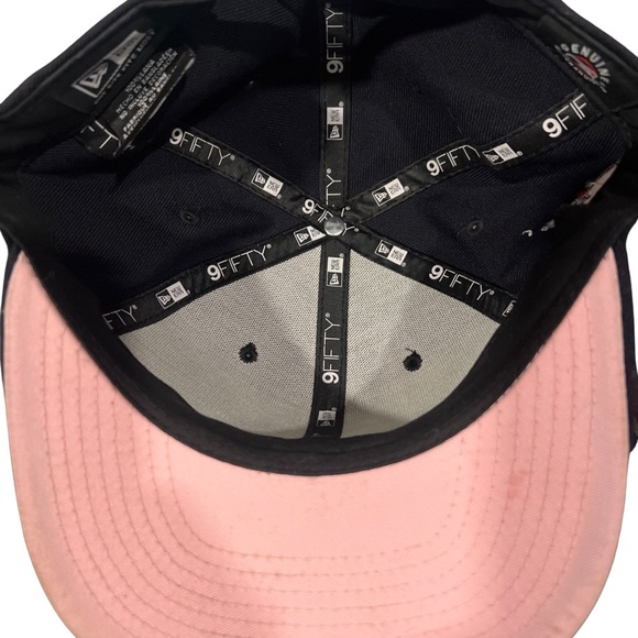 9Fifty Black NY Snap Back Hat - Picture 3 of 3